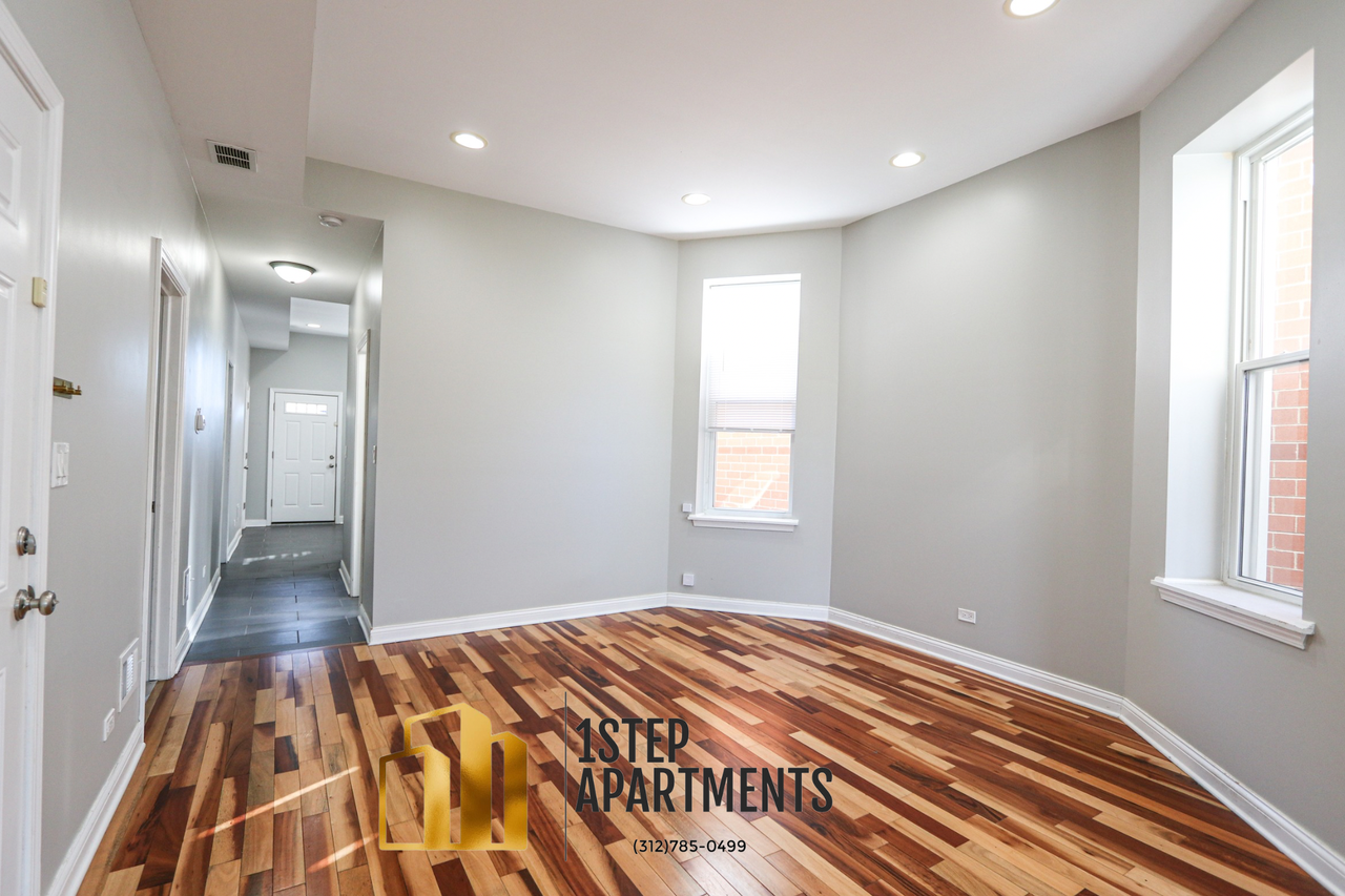1429 N Fairfield Ave - Photo 5 of 18