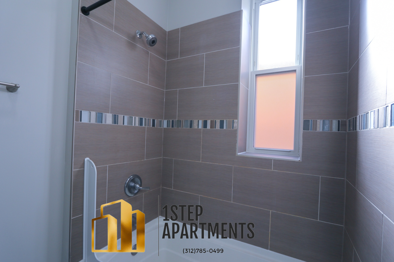 1429 N Fairfield Ave - Photo 7 of 18