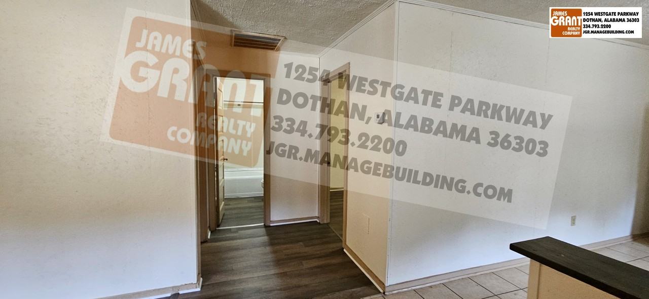 Pickett ApartmentsNumber 12247 State Street #12 - Photo 6 of 28