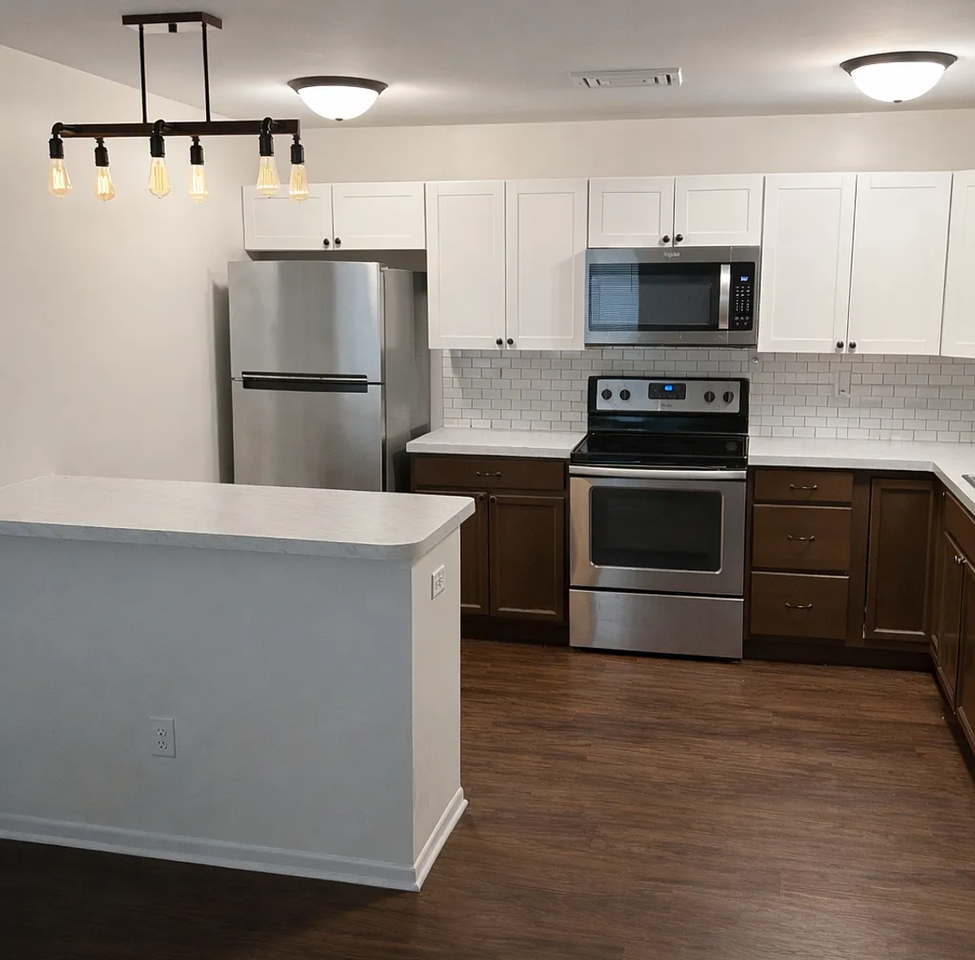 The Hideaway Apartments - Photo 4 of 18
