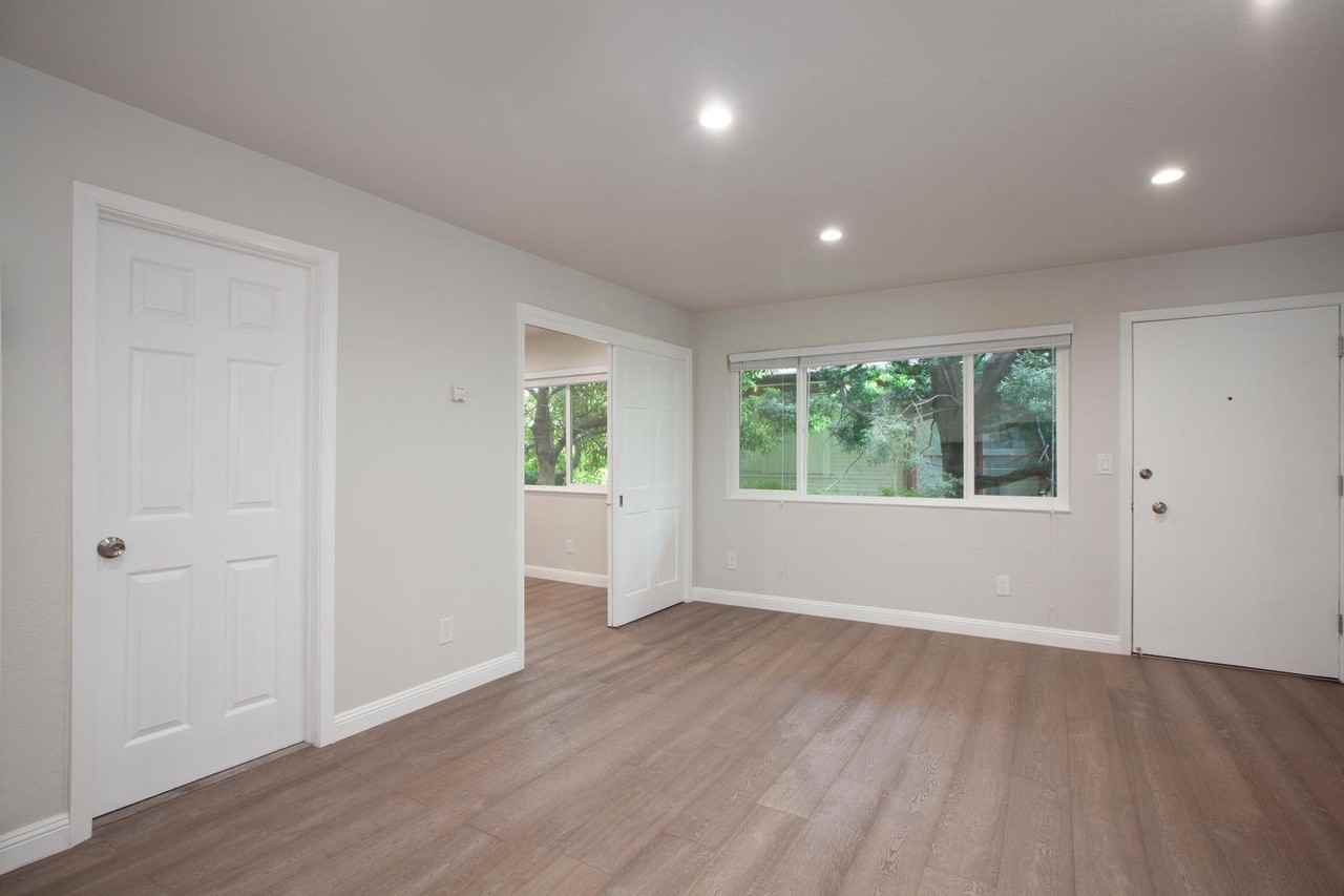 1811 Francisco Street #2 - Photo 2 of 19