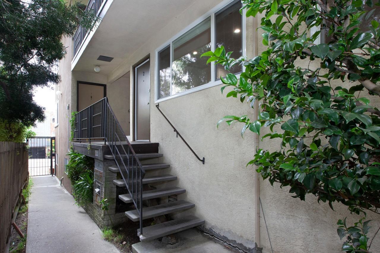 1811 Francisco Street #2 - Photo 5 of 19