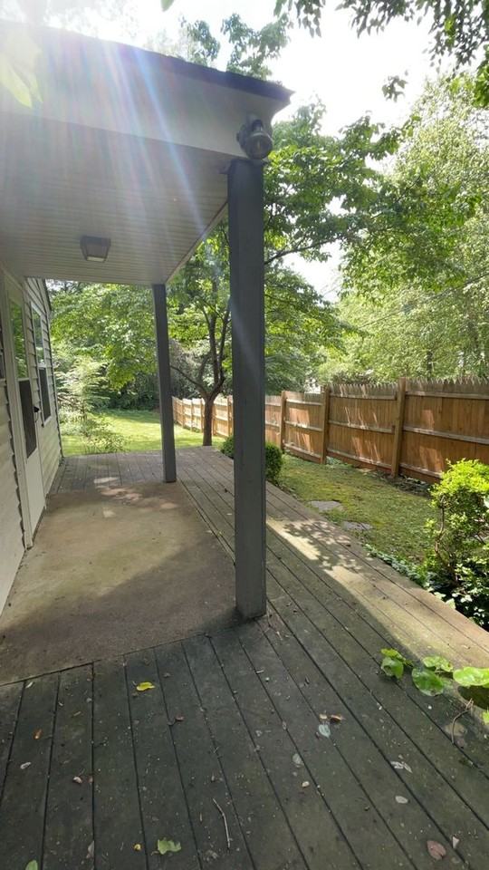 1305 Cherry Ave Apt E - Photo 6 of 14