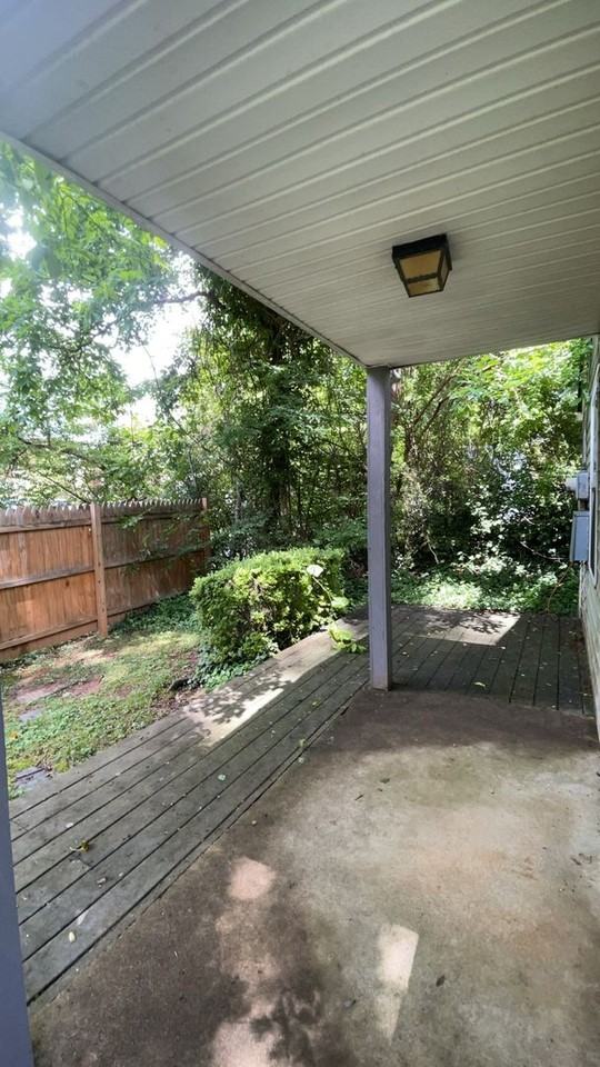 1305 Cherry Ave Apt E - Photo 7 of 14