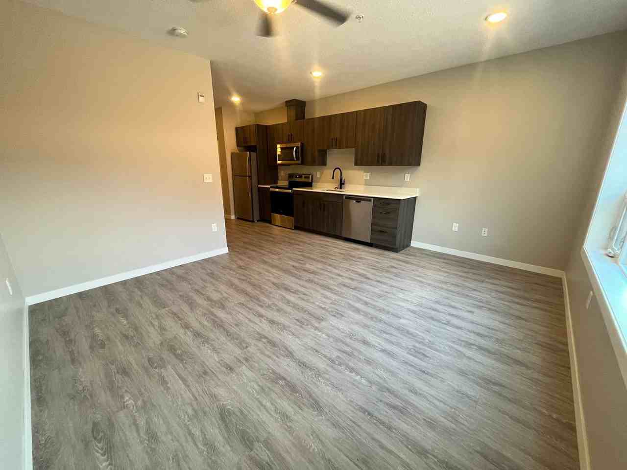 Central Falts - Photo 5 of 21