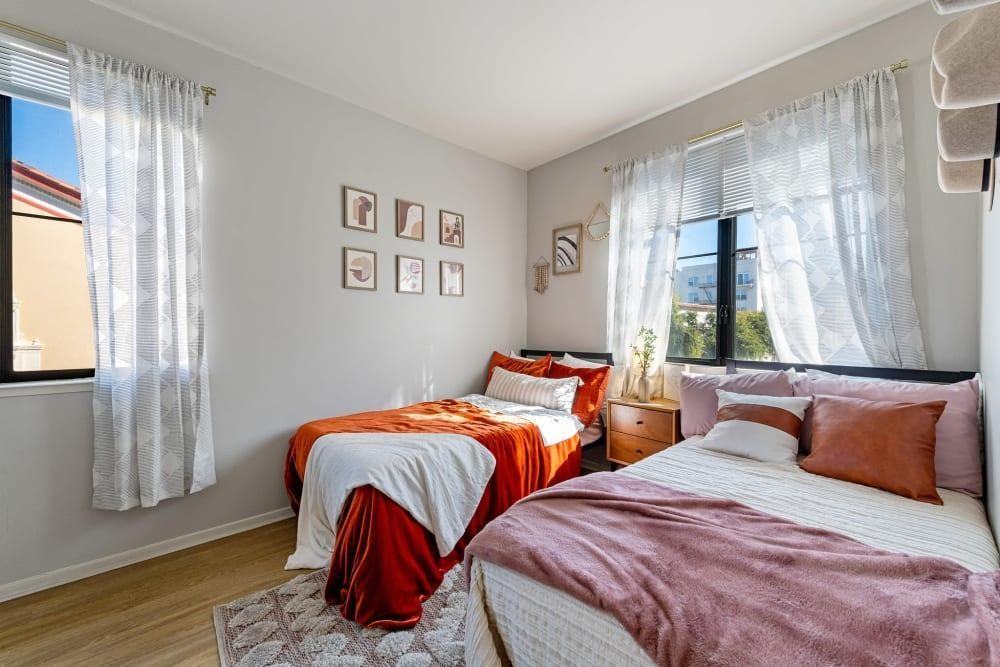2020 Kittredge St Ste D - Photo 7 of 20