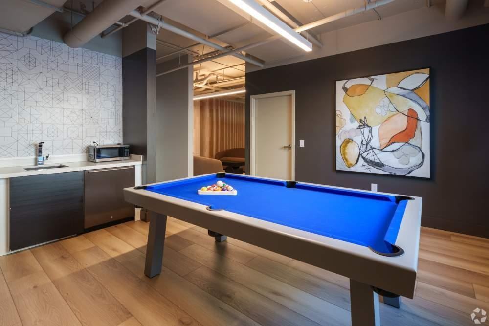 2020 Kittredge St Ste D - Photo 4 of 20