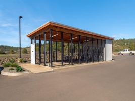 featured image of 152 Sunshine Rd