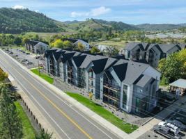 featured image of 152 Sunshine Rd