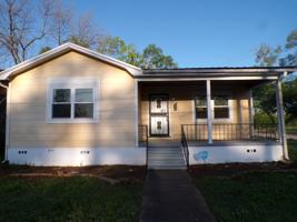 featured image of 1400 19th Pl Sw #1