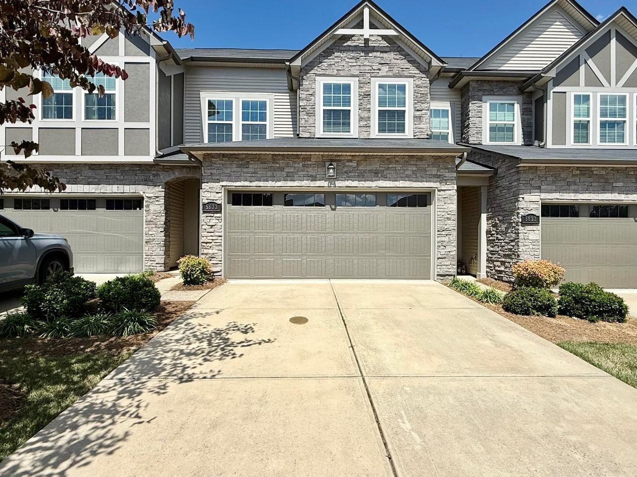 5633 Garrow Glen Rd #1