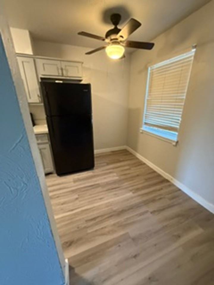 NW 41st - Photo 3 of 9
