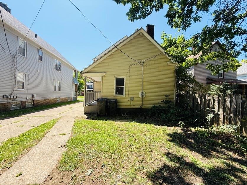 1209 E 167th St #1 - Photo 2 of 28