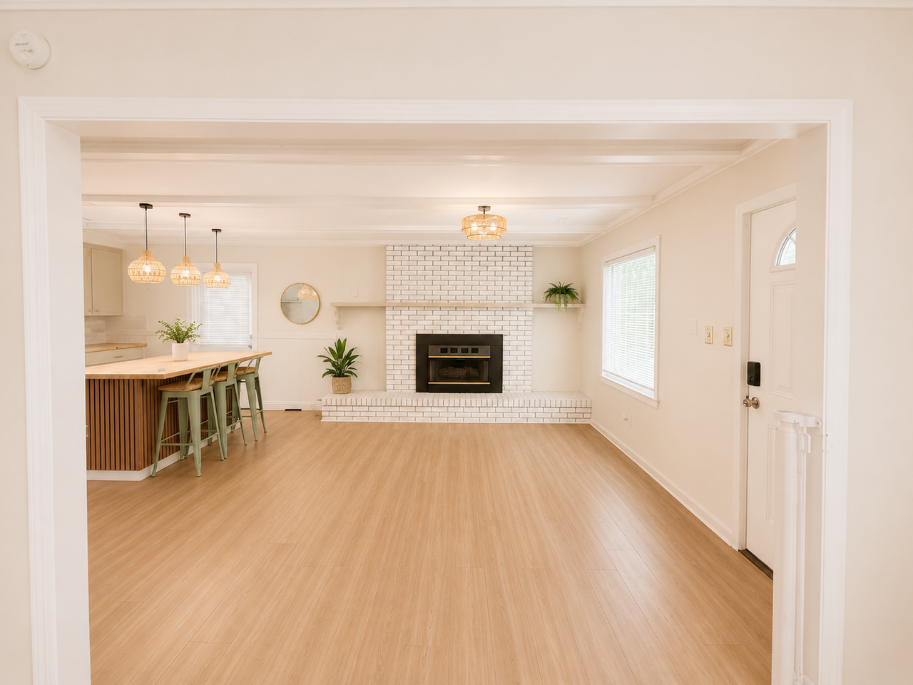1004 Blanton Pl #1 - Photo 3 of 17
