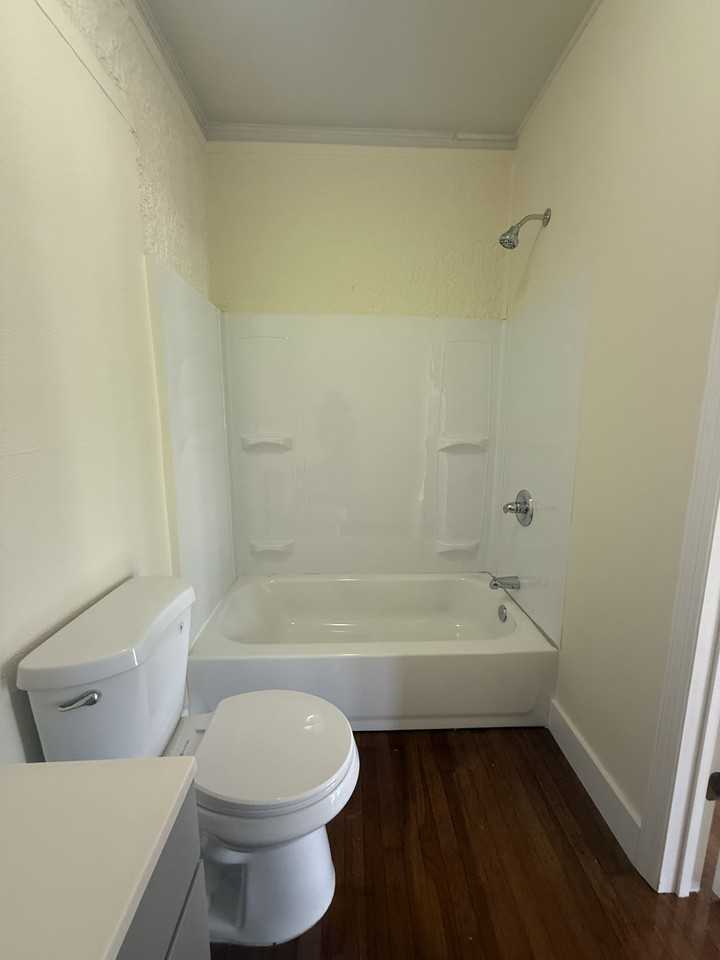 1853 Princeton Ave Sw #1 - Photo 5 of 16