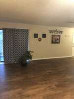 featured image of 609 Sherwood DrApt B #609B