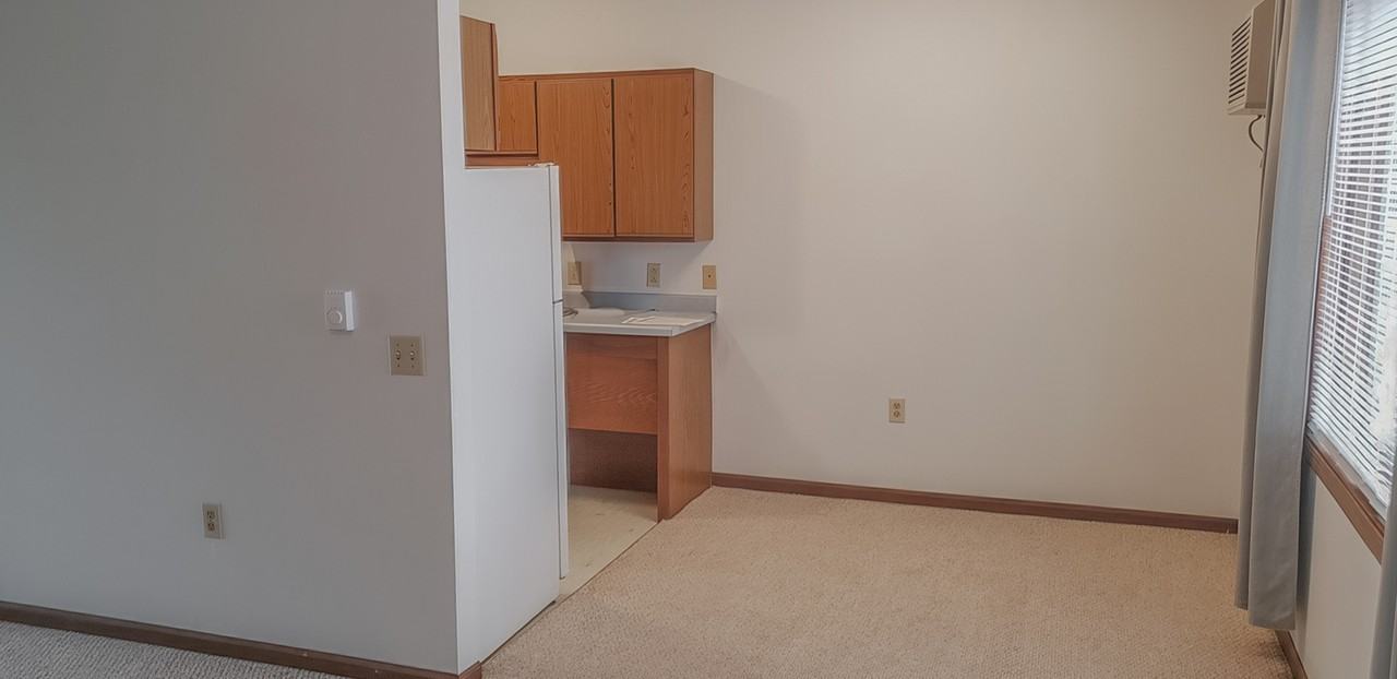 695 Wood Violet Ln #9 - Photo 2 of 9