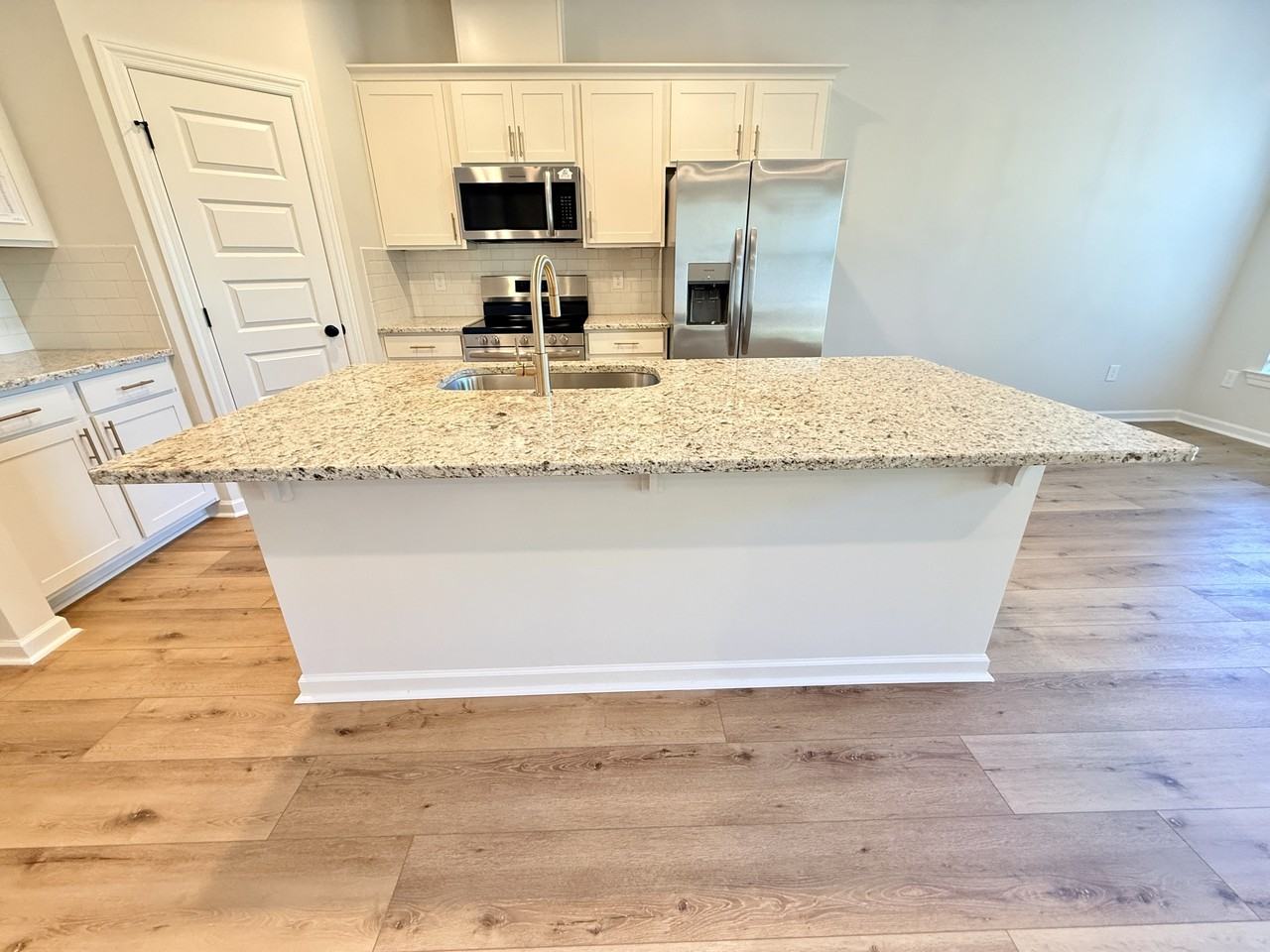 16639 Aspen Ln #1 - Photo 6 of 13