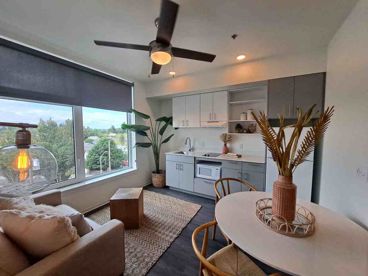 KOZ on Sandy - Photo 2 of 5