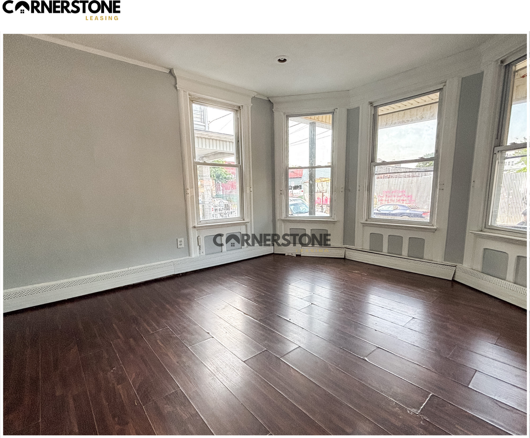 58 Cypress St - Photo 4 of 13