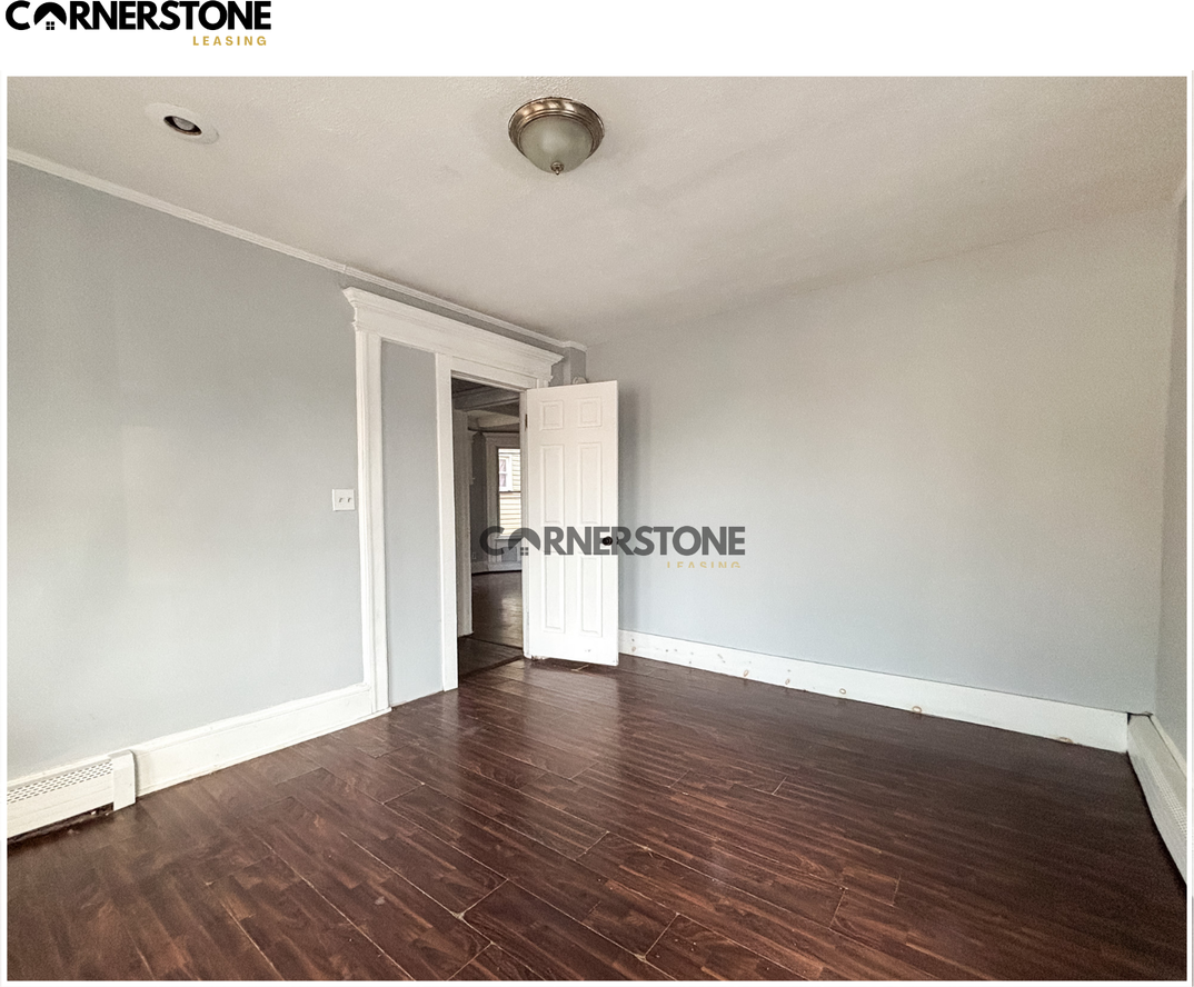 58 Cypress St - Photo 5 of 13