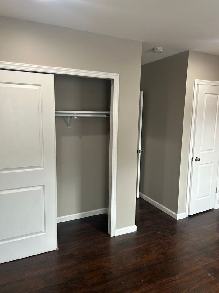 1823 E Orleans St - Photo 7 of 15