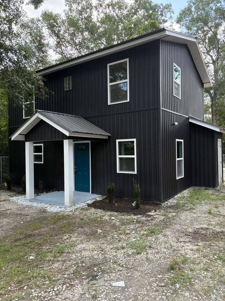 2711A Klapman Rd - Photo 2 of 21
