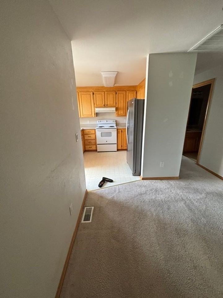 217 E Belair Dr - Photo 7 of 24