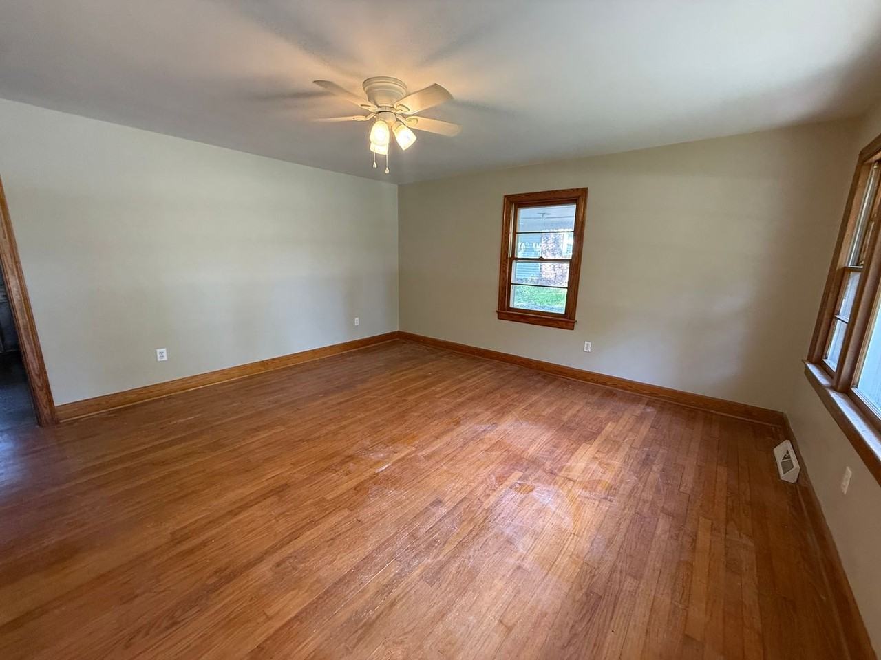 1302 Dogwood Ln Nw - Photo 4 of 14