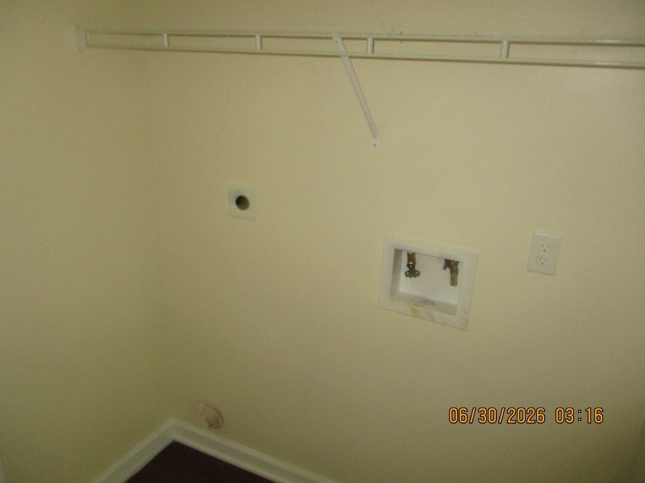207 Cloud Ln - Photo 4 of 10