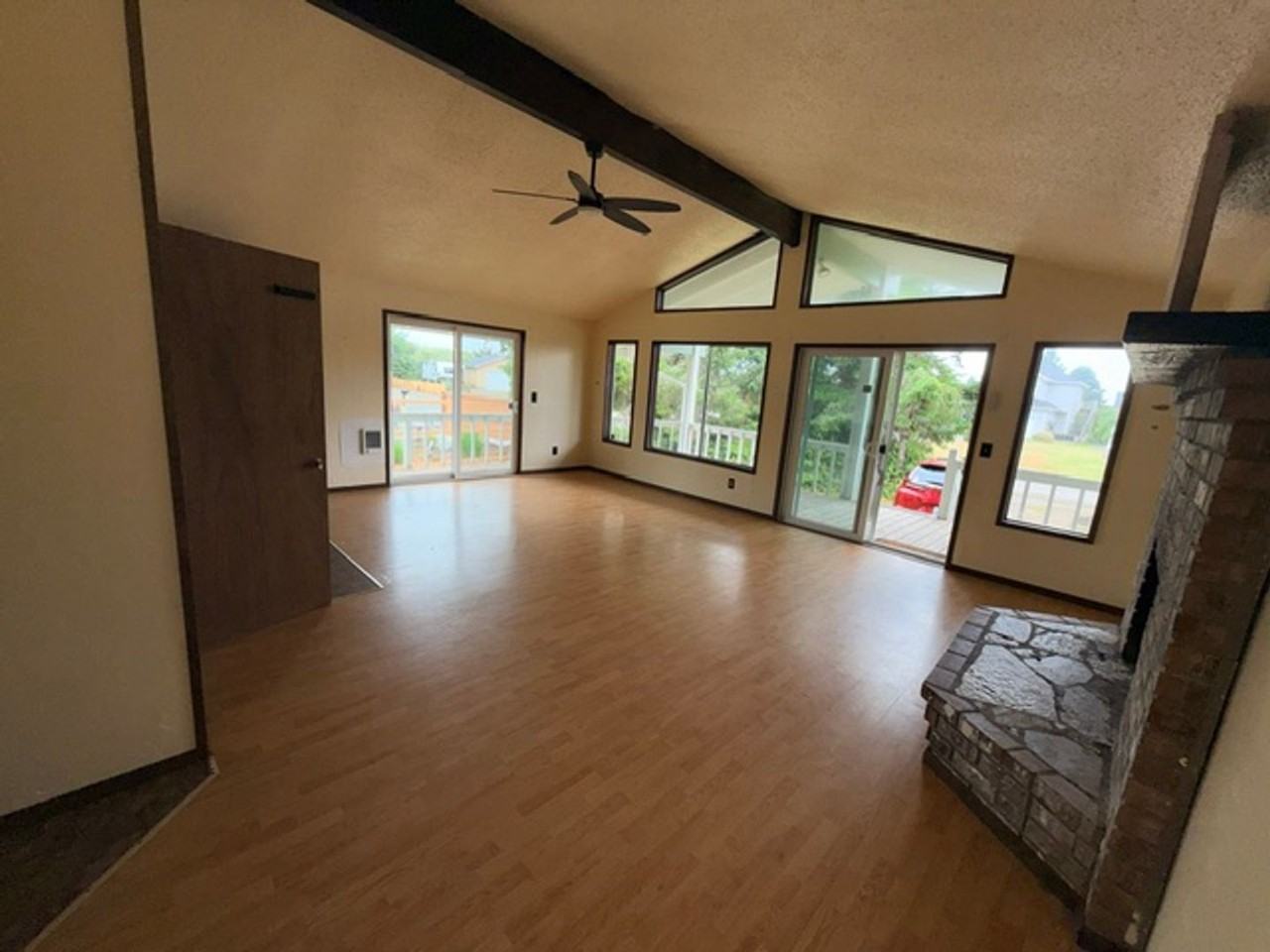 880 Pheasant Ct Sw - Photo 6 of 10