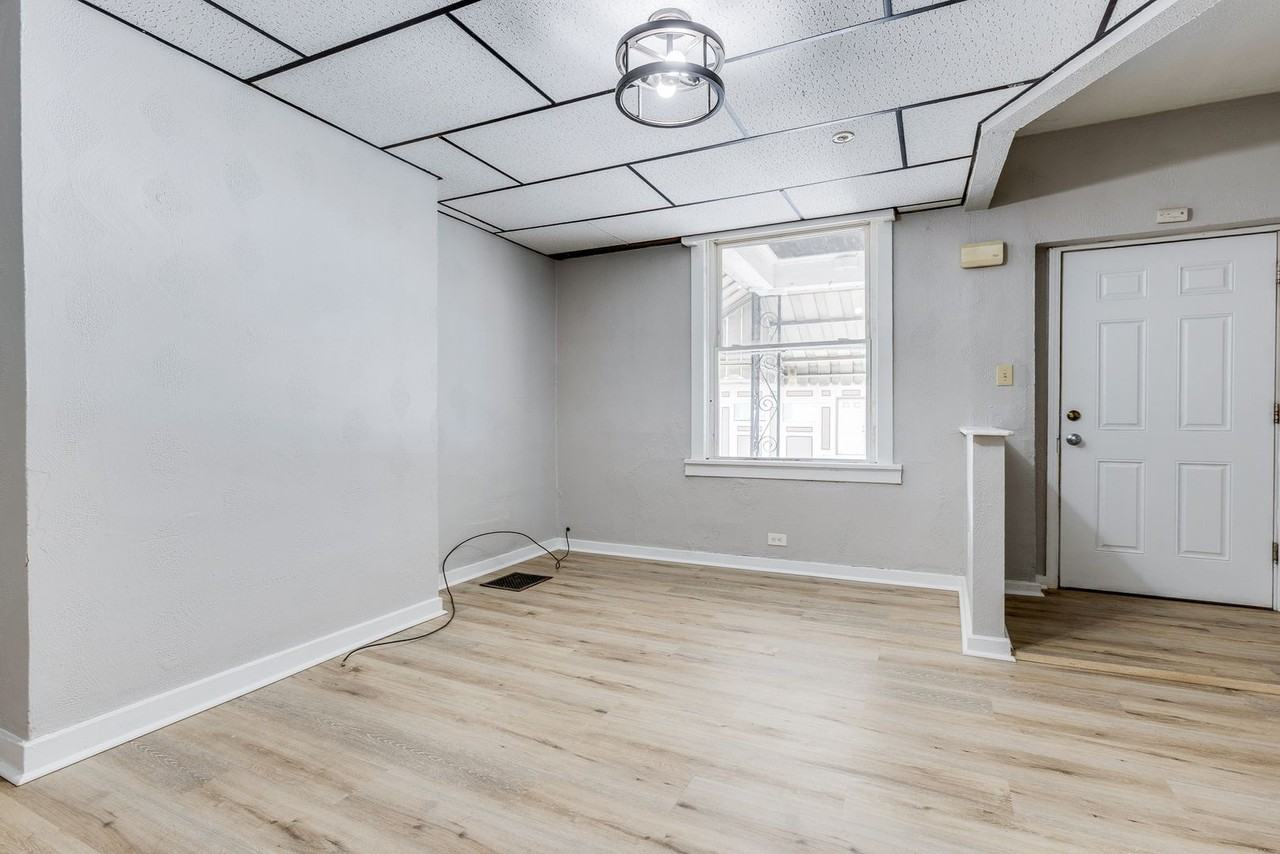 1202 Woodland Ave - Photo 3 of 31