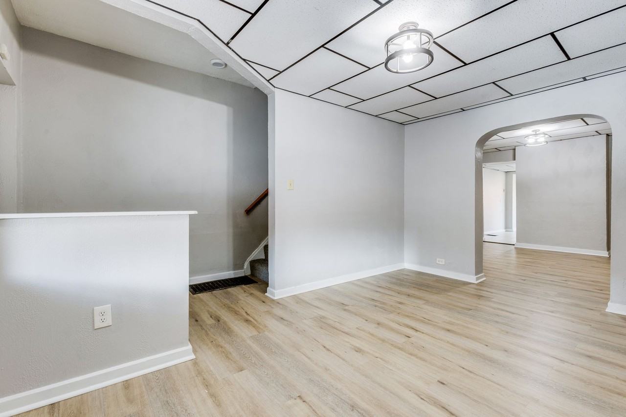 1202 Woodland Ave - Photo 5 of 31