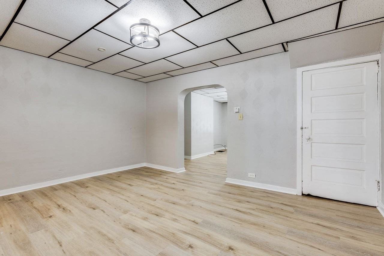 1202 Woodland Ave - Photo 6 of 31
