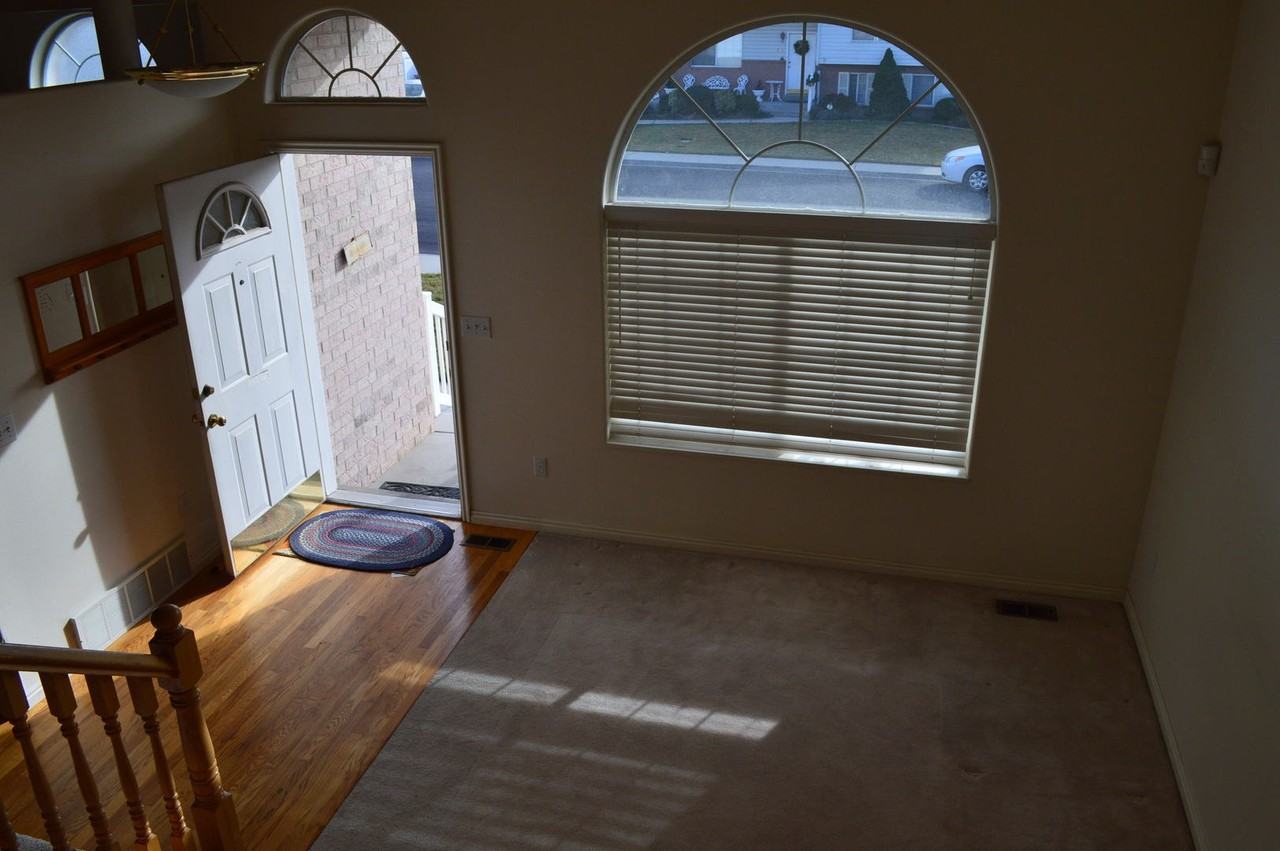 516 W 300 S - Photo 6 of 29