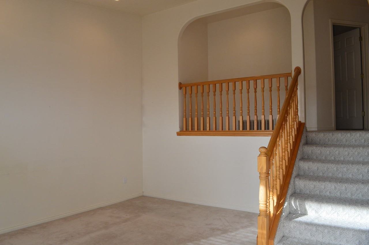 516 W 300 S - Photo 7 of 29