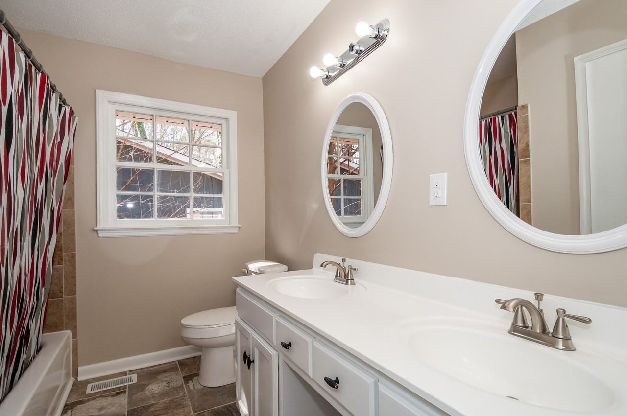 2316 Fitzgerald Ave - Photo 6 of 16