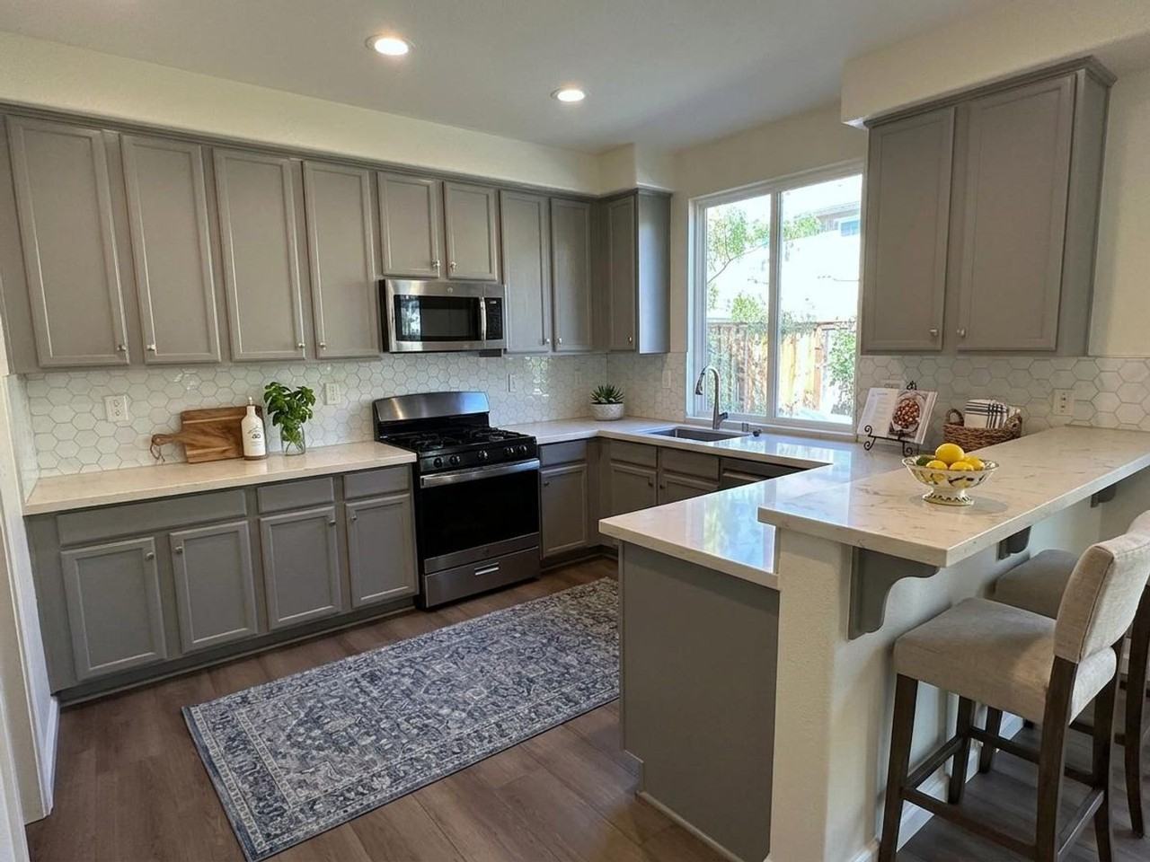 3940 Hidden Grove Ln - Photo 3 of 39