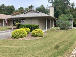 featured image of 311 Smugglers Ct