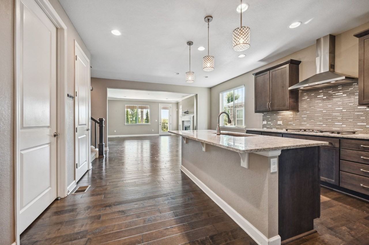 917 Old Wagon Trail Cir - Photo 4 of 26