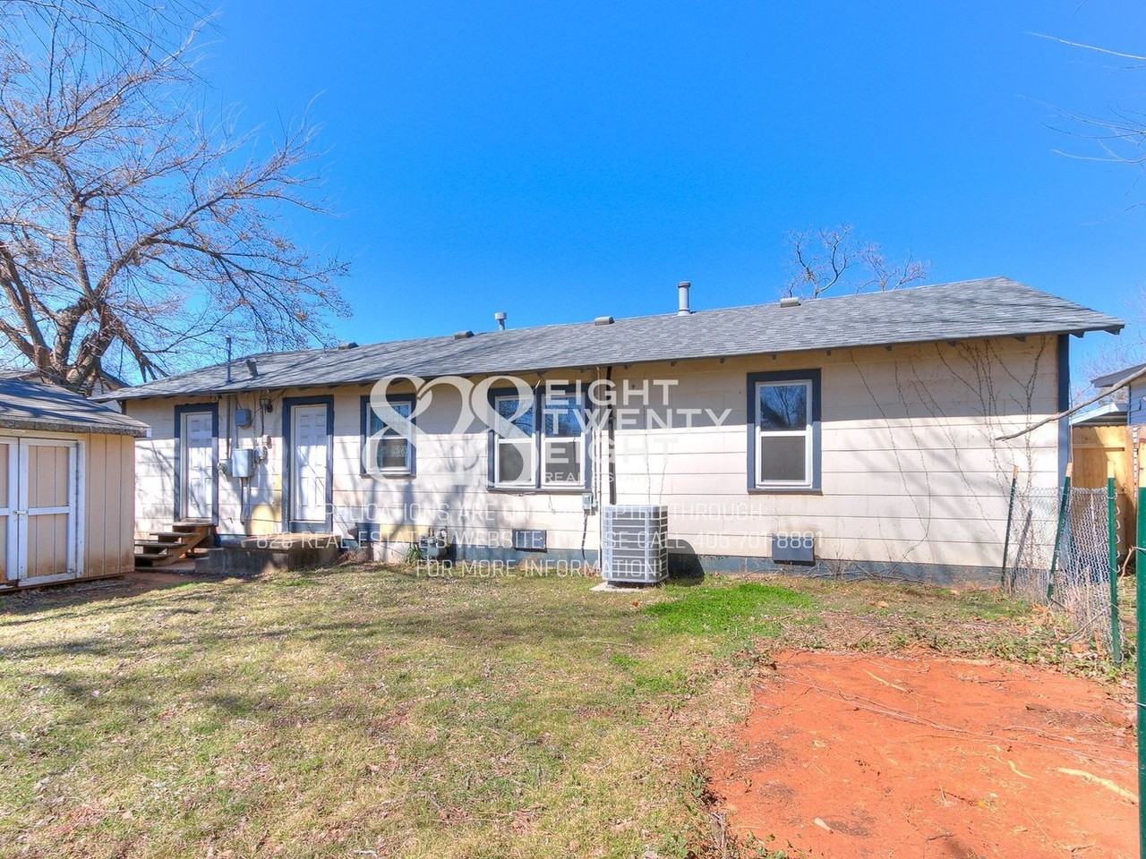 1004 Holly Dr - Photo 6 of 31