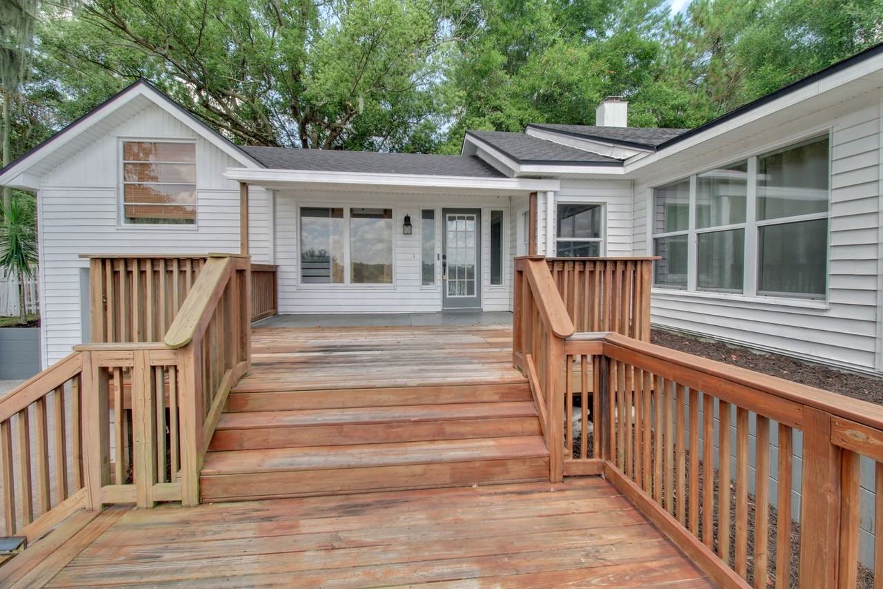 8875 Lake Florence Blvd - Photo 3 of 33