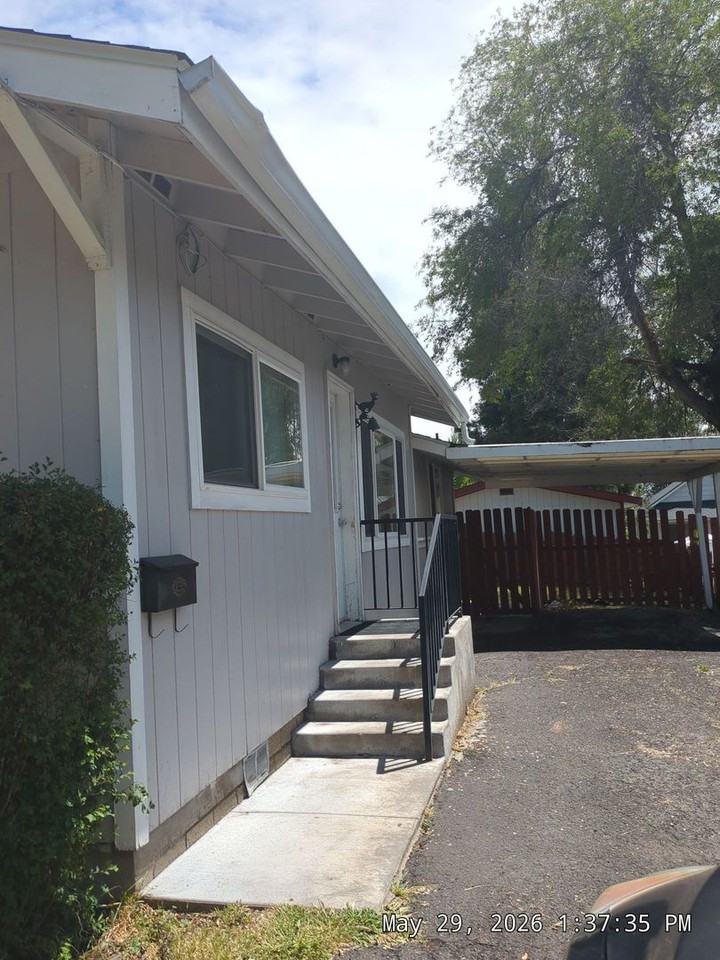 1946 Melrose St - Photo 2 of 26