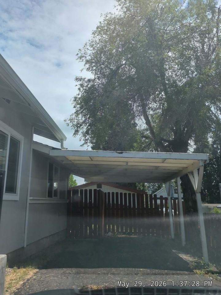 1946 Melrose St - Photo 3 of 26