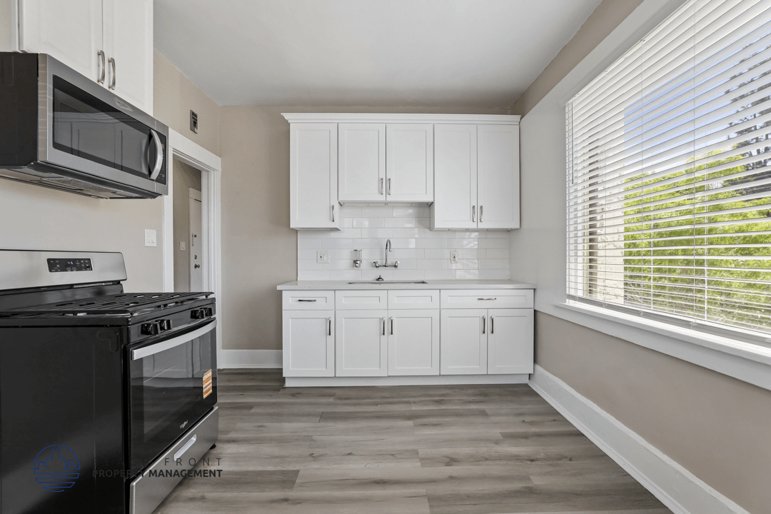 Vintage Pine Apartments - Photo 4 of 25