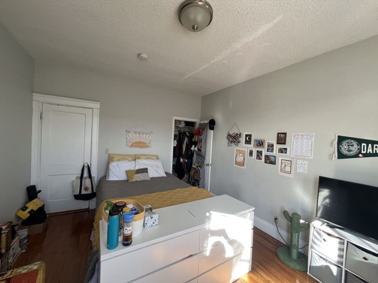 20 Commonwealth Ave - Photo 6 of 11