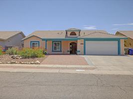 featured image of 7992 S Lennox Ln