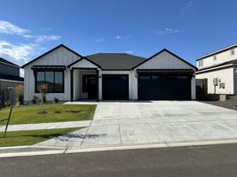 featured image of 3791 Morningside Pkwy