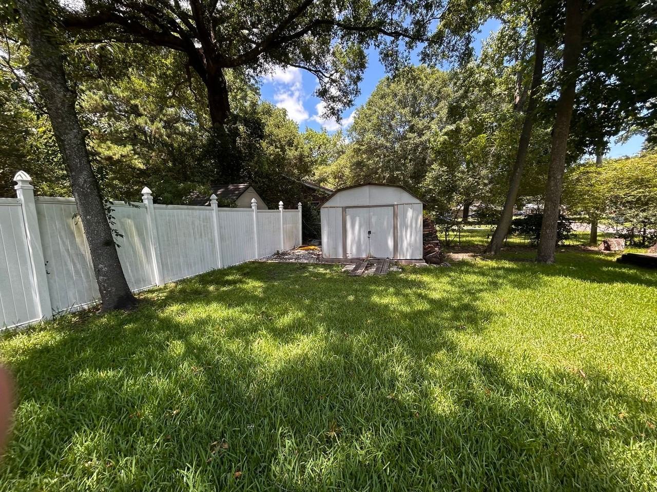 401 Bluebell Ave - Photo 6 of 34