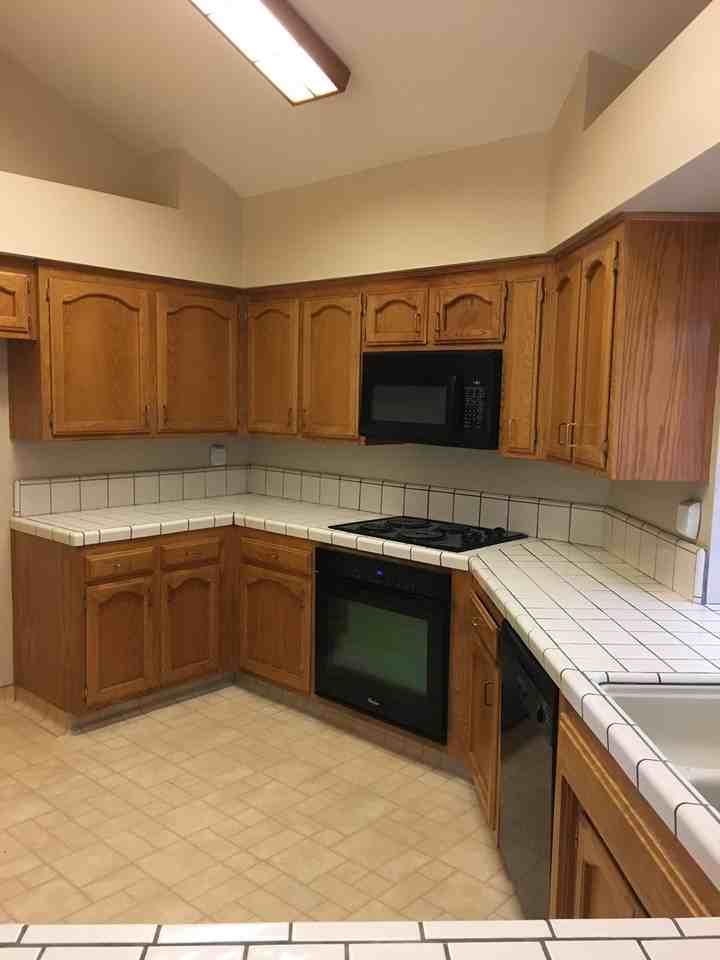 13004 Hillary Way - Photo 4 of 17